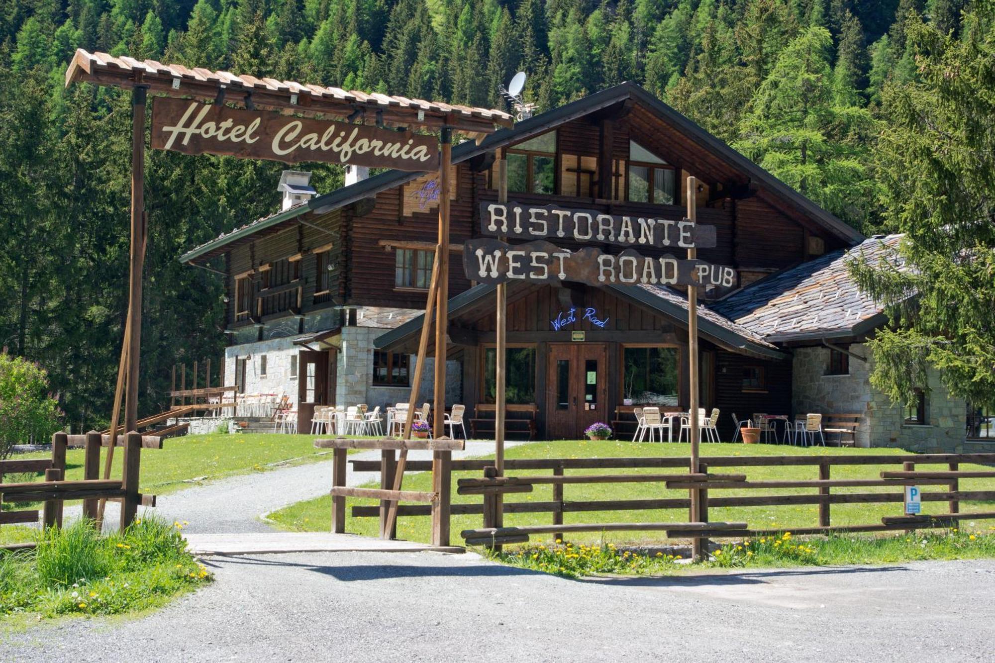 Hotel California Champoluc Ngoại thất bức ảnh